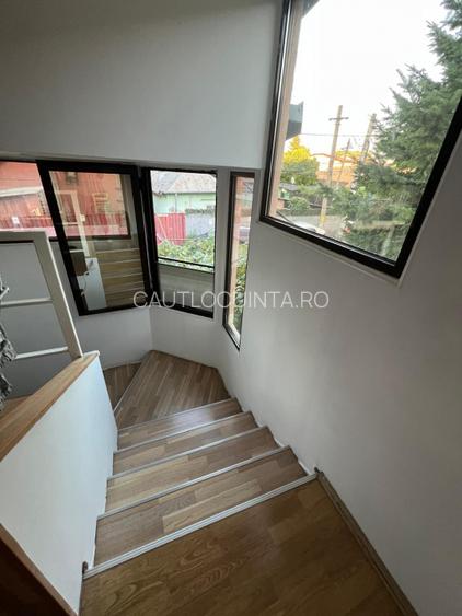Vila 10 camere | Curte| Vitan | Metrou| Mihai Bravu 10' - 13