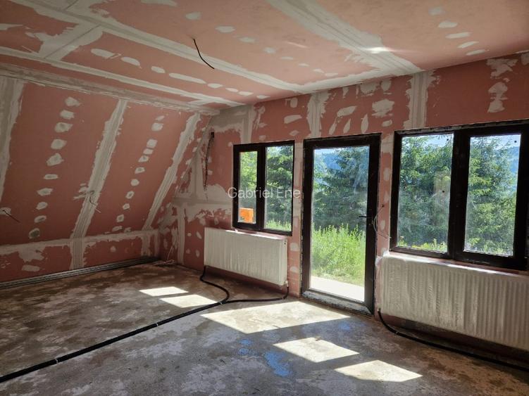 Casă Cabană A Frame la Munte de Vanzare 110 mp – Teren 1000 mp – Podul Dâmbovițe - 7