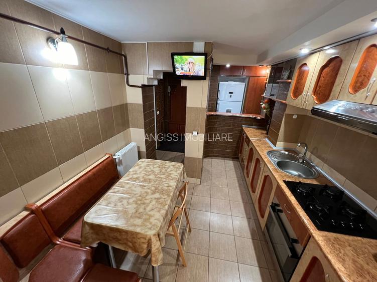 Apartament 3 camere cu BALCON - CARTIER E3 - 7