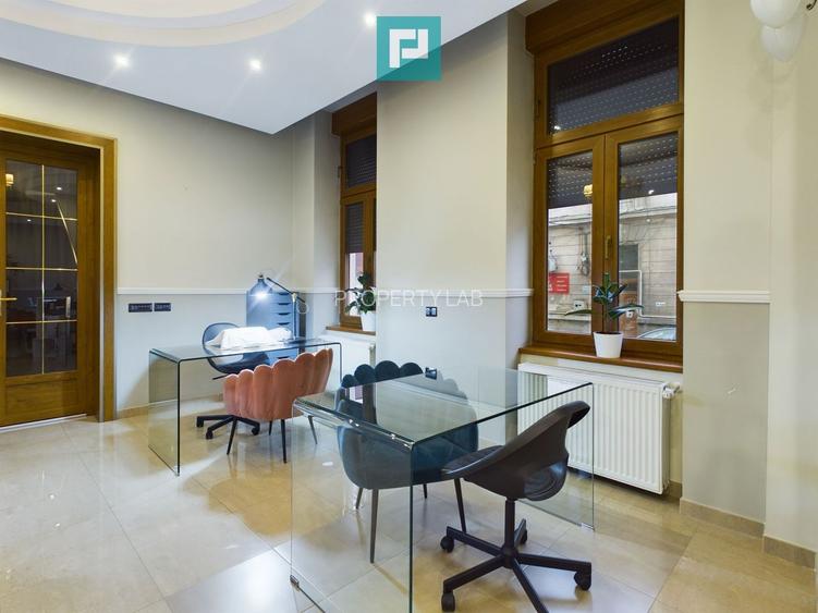 Post manichiură în salon Ultracentral - 2