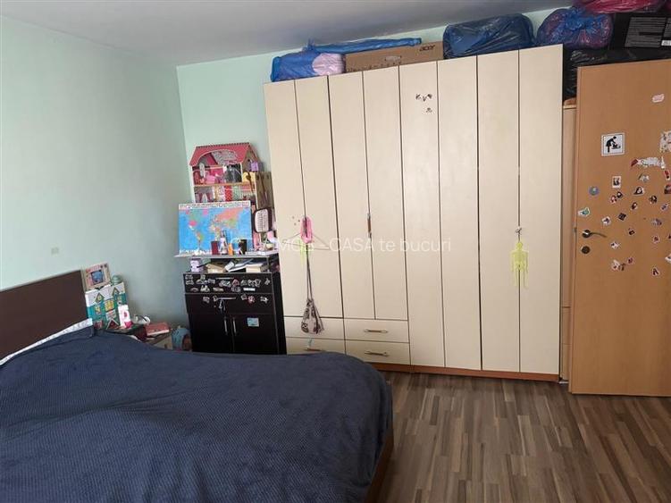 4 Camere, Mall Vitan - 7