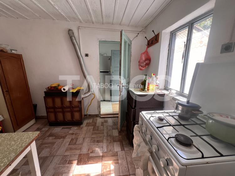 Casa de vanzare 4 camere 2 bai 1162 mp de curte si gradina in Toderita - 14