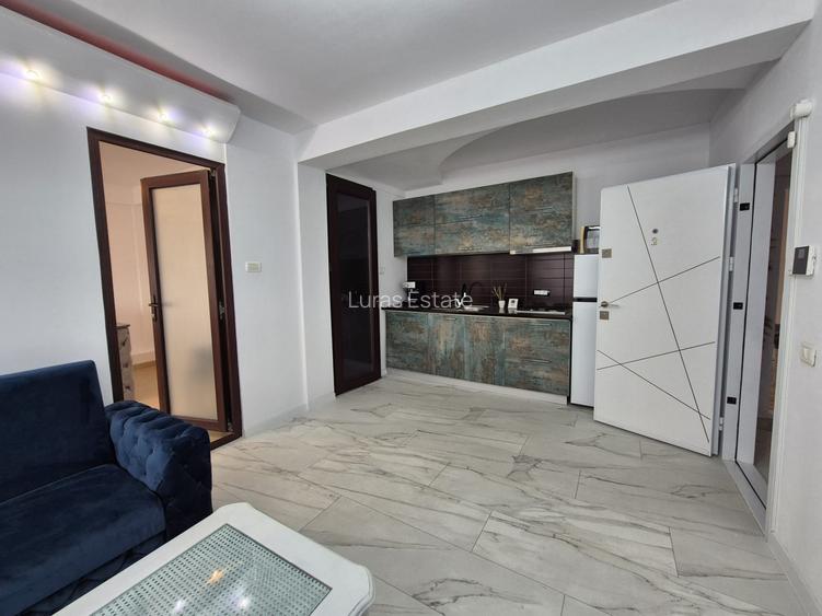 Spațiu comercial - zona Doraly - 7