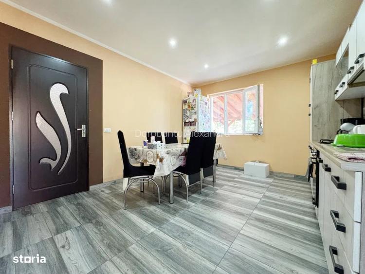 Casa spațioasă in imobil tip duplex de vânzare în Bujoreni - 10