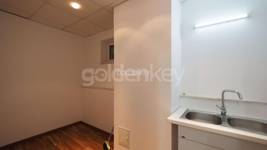 Apartament generos cu 9 camere | langa metrou si parc | rezidenta/birouri - 13