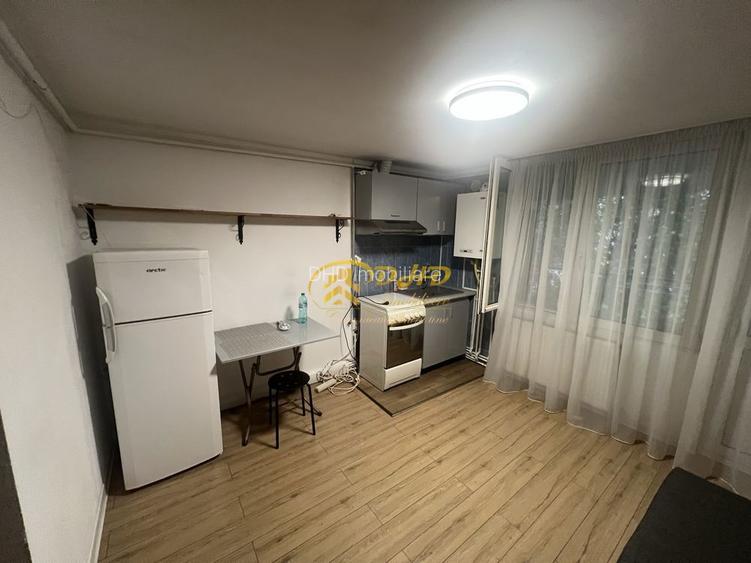 Garsoniera cu dormitor la mansarda, zona Pacurari Alpha Bank. - 3