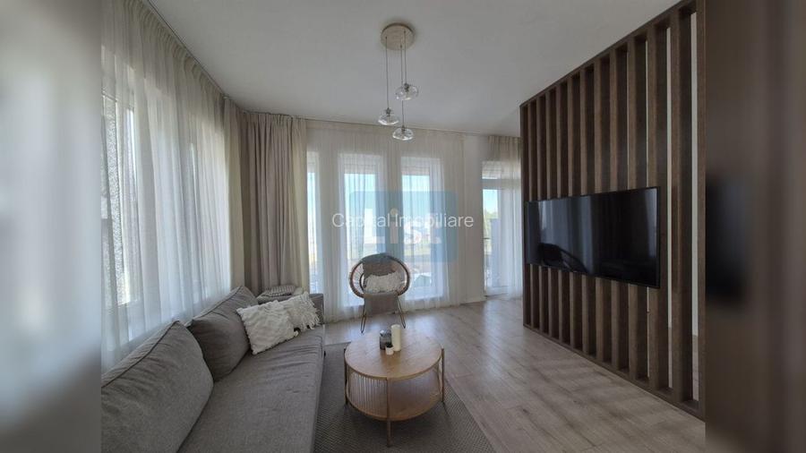 Casa superba la cheie, panouri fotovoltaice, central Dezmir - 6