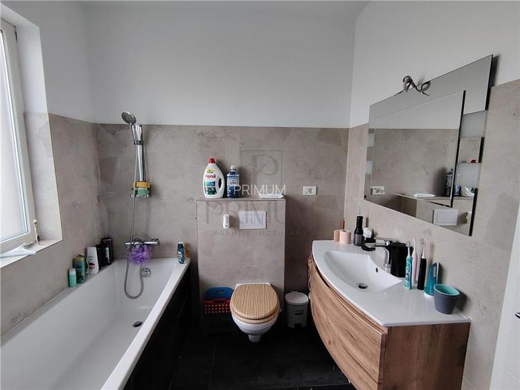 COMISION ZERO - Duplex spatios - mobilat și utilat - asfalt. - 13