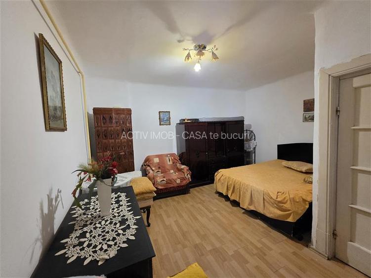 2 camere - centrala termica - et 3 + mansarda - Vasile Lucaciu - 4