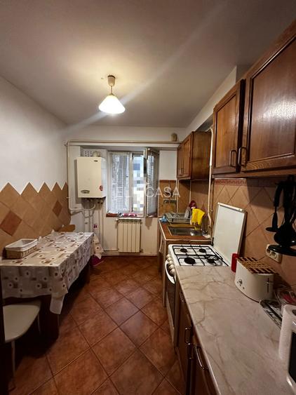 Apartament cu 2 camere, zona Tatarasi - 4