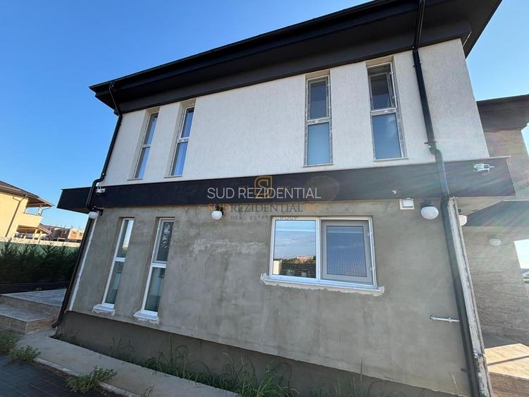 Vila duplex cu 5 camere, finisaje moderne, P+1+Pod - Comuna Berceni - 6