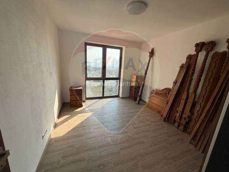 De vânzare Casă nouă cu 4 camere, teren 1190 mp Cartier Podgoria - 14