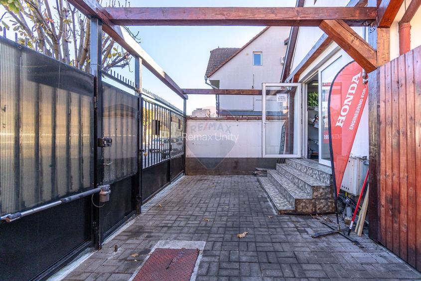 Proprietate mixtă cu spațiu comercial și locuință Strada Aurel Vlaicu - 5