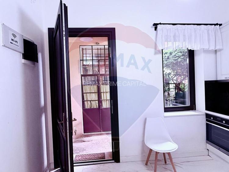 Apartament de închiriat ultracentral - Str Cuza Vodă - 13