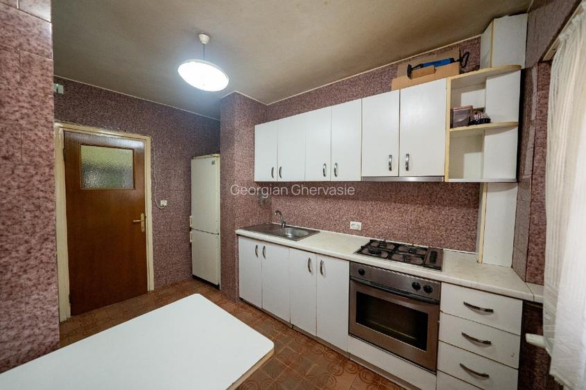 Iancului/Victor Manu - 4 camere stradal - 8