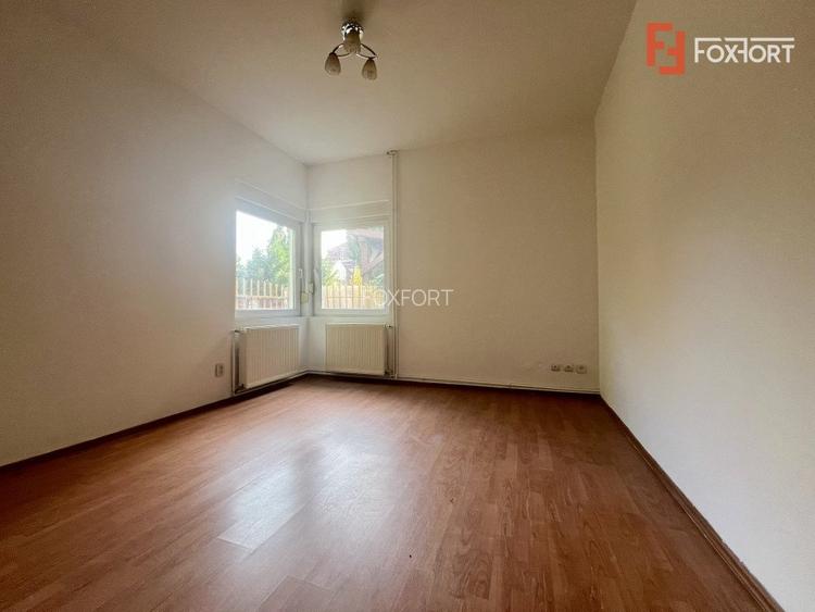 Casa individuala cu 7 camere si teren de 358 mp de vanzare, zona Girocului - 21