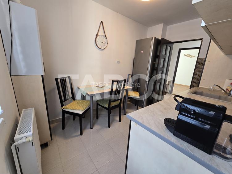 Apartament 3 camere decomandat renovat 2 bai 2 balcoane Turnisor Sibiu - 24