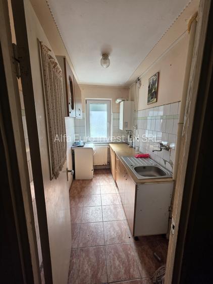 Apartament 2 camere, zona Florilor Brasov - 2