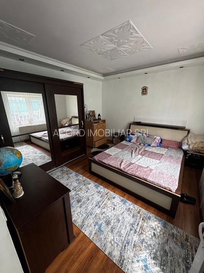 Casa de vanzare - zona Stadion - 4