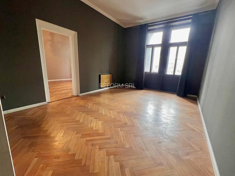 De vânzare apartament 3 camere zona semicentrală - 7