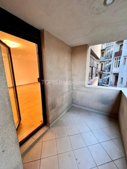 Victoriei / Lascar Catargiu / Business Center / 1 loc parcare inclus in pret - 17