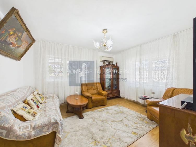 Casa de vanzare  |  Branesti  |  3 camere - 11