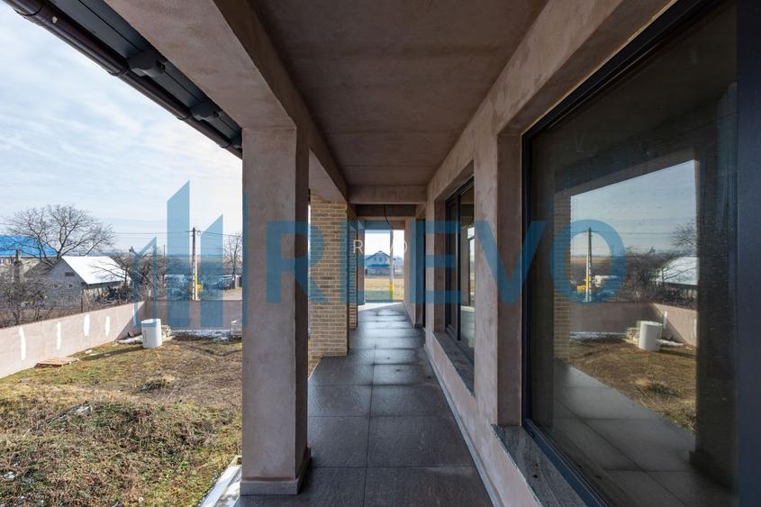 Casă/Vilă 500 mp Dumbrava Roșie, NT - 81