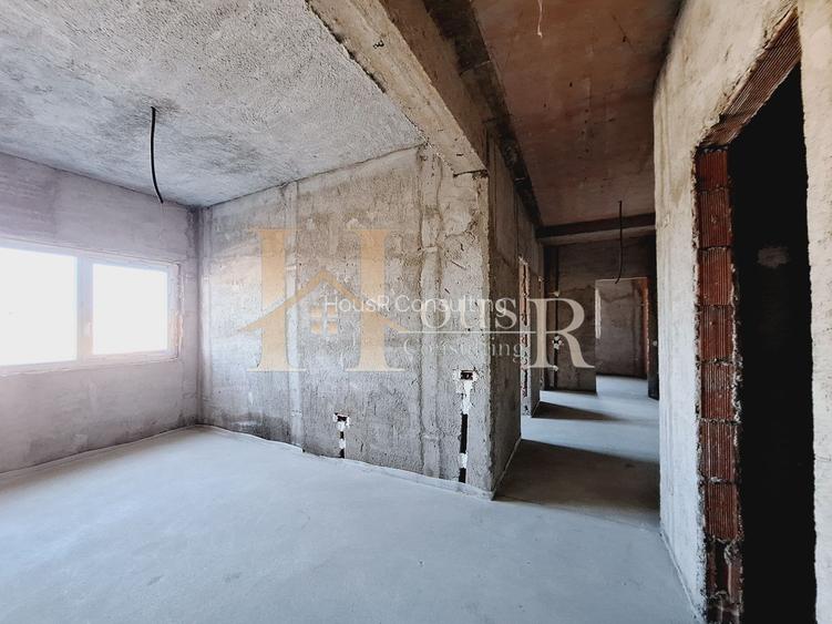 BLOC NOU. ETAJUL 1. 2 LOCURI DE PARCARE. 2 BAI. - 2