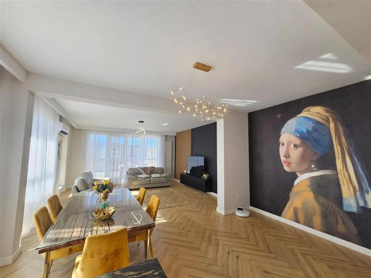 Penthouse de vanzare in Avantgarden