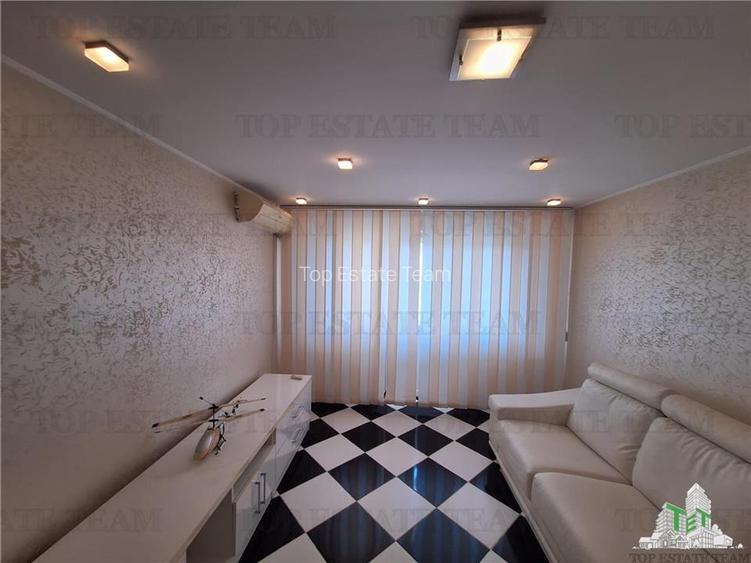 Apartament 3 camere - Calarasilor - vanzare - Braila - 2