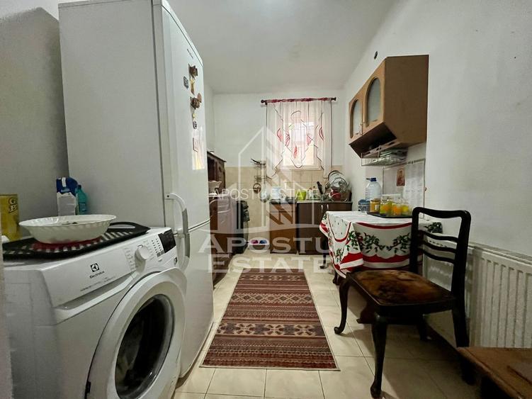 Casa cu 6 camere, pe doua nivele, zona Lipovei, Timisoara - 22