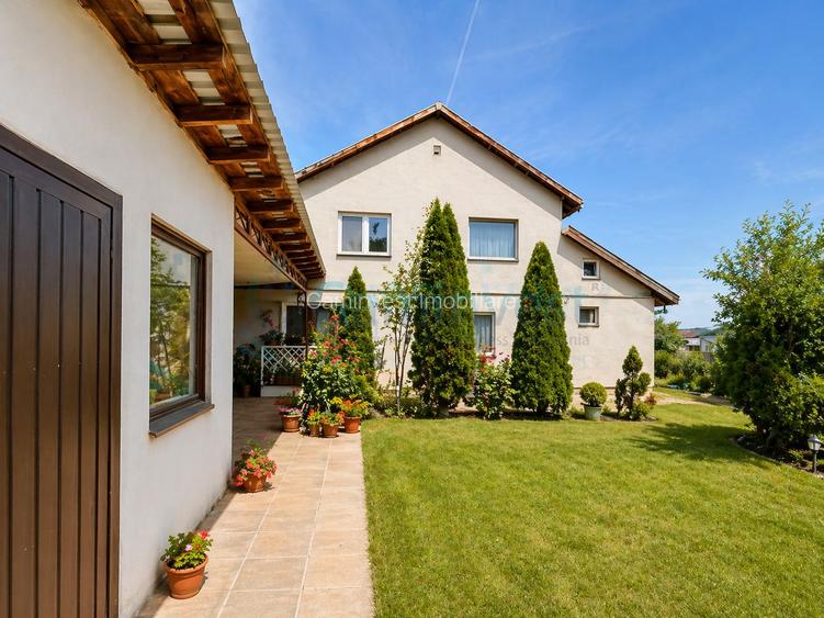 Casă spațioasă, 400 mp utili, teren 1650 mp, dublu front – Paleu, Bihor - 9