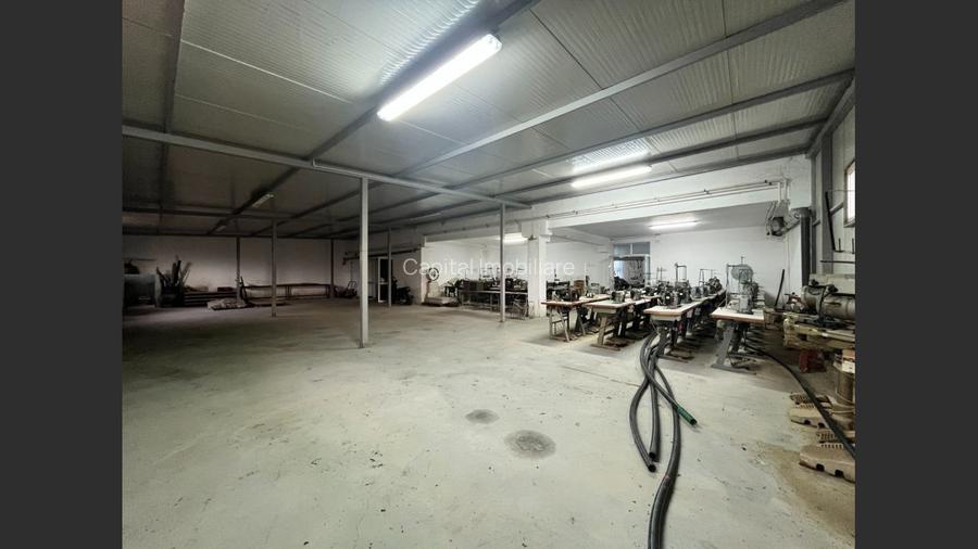 Spatiu locativ sau hala cu suprafata de 1884 mp pe teren de 3883 mp - 10