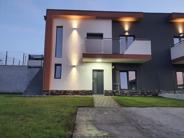 Vila tip Duplex de vanzare finalizat cu teren 400mp - 2