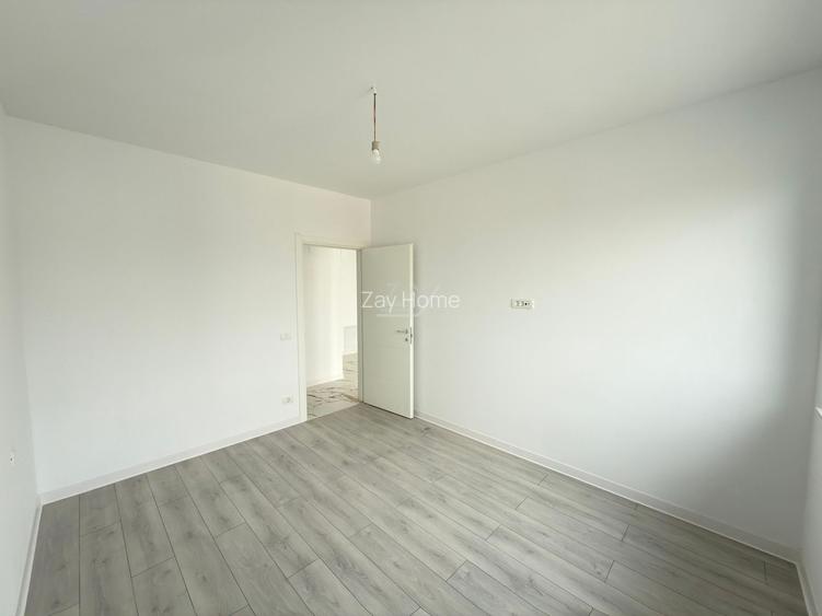 Bloc finalizat. Spatiu de depozitare. Loc de parcare. - 8