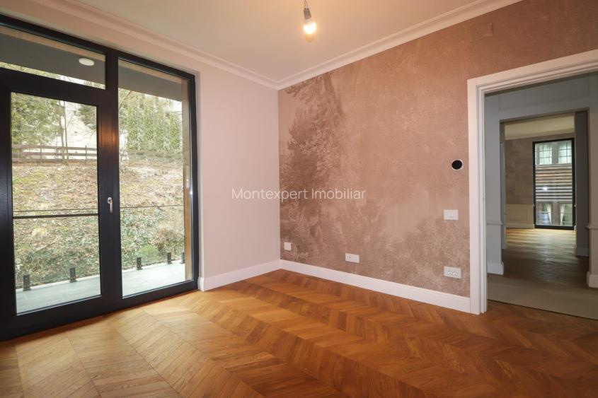 Apartament de lux ultracentral – 3 camere, 2 băi, imobil 2025, loc de parcare - 4