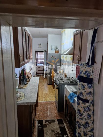 Casă cochetă de vânzare - 5