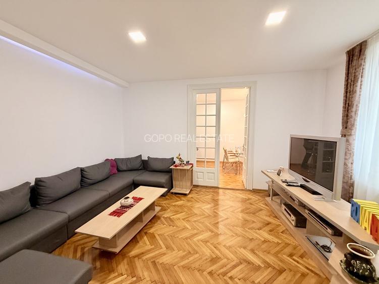 Piata Unirii Fantani Vila  500 mp utili curte 204 mp - 9