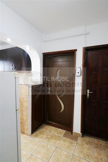 APARTAMENT 2 CAMERE DECOMANDAT PODU DE FIER UMF - 17