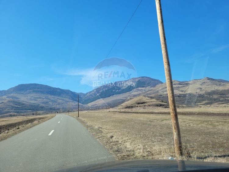 Teren intravilan 1.271 mp – Izvoarele, jud. Alba - 2