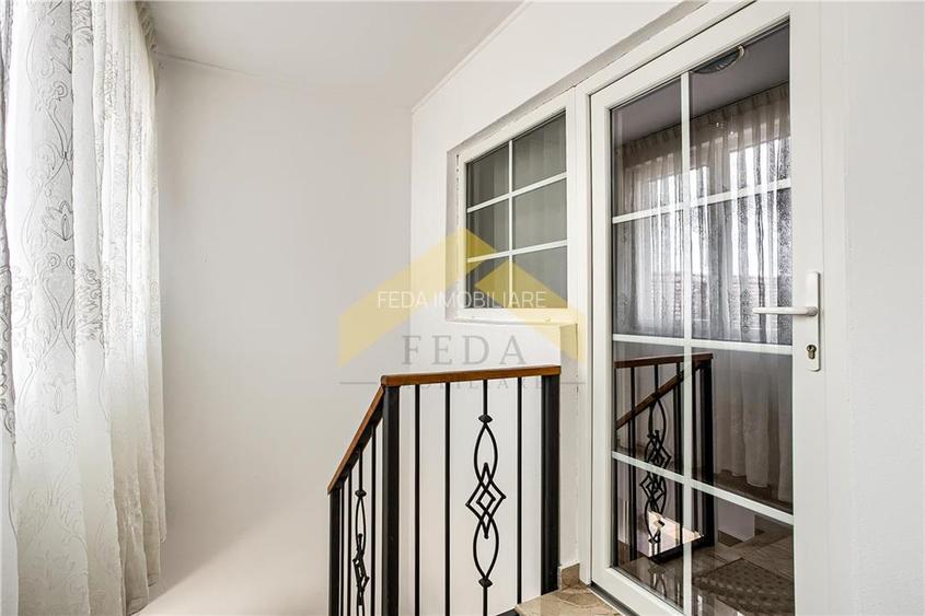 Casa noua de vanzare orasul Ineu - 31