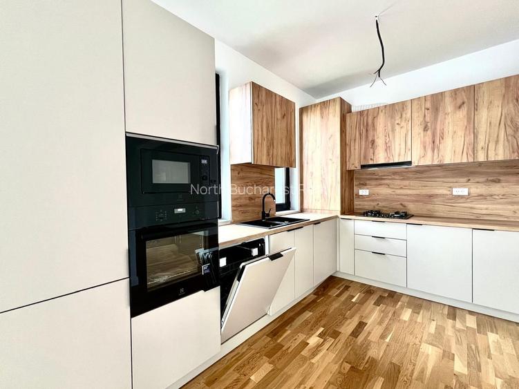 Vila de inchiriat - 5 camere - Piscina - 4