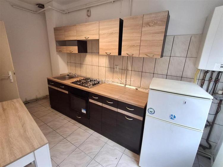 Apartament 3 camere decomandat 2 bai zona Strand - 15