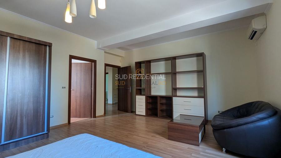 Postalionului, Grand Arena Mall - Vila P+1+M, 1500 mp teren - 12