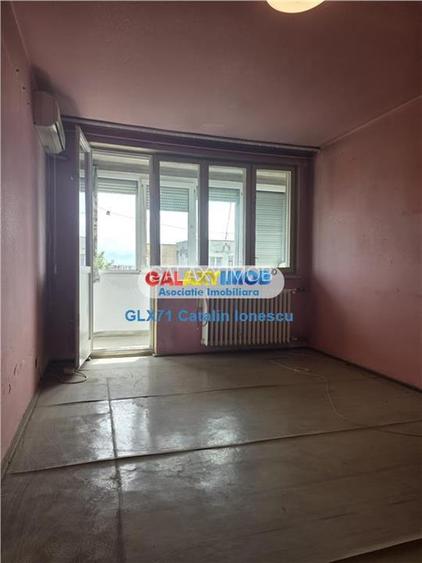 Vanzare apartament decomandat 3 camere Drumul Taberei - 5