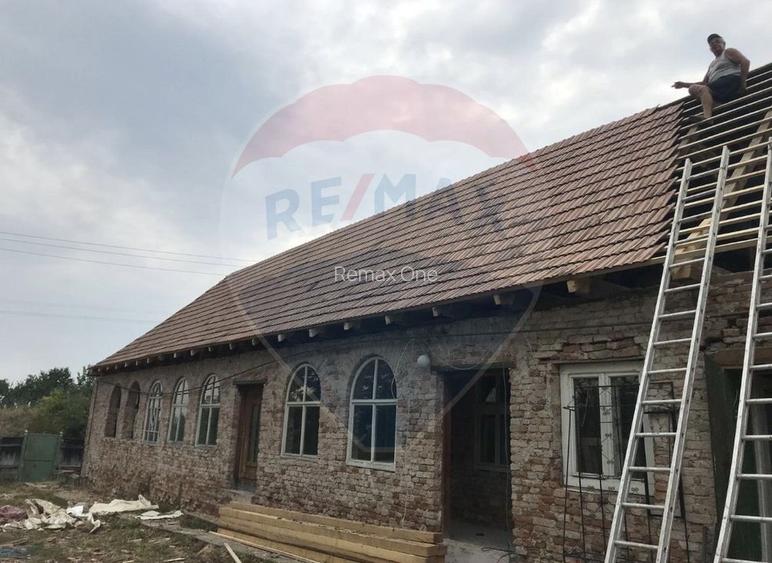 Proprietate deosebită în mijlocul naturii – 8.514 mp teren + șură - 2