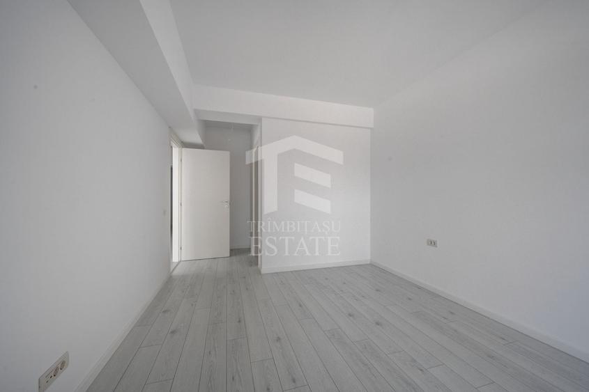 3 CAMERE VEDERE SUPERBA SPRE LAC BLOC NOU FINALIZAT TERASA GENEROASA