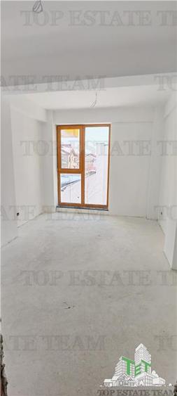 Apartament 3 camere, Duplex P+1 si curte proprie de 110 mp, bloc boutique, finis