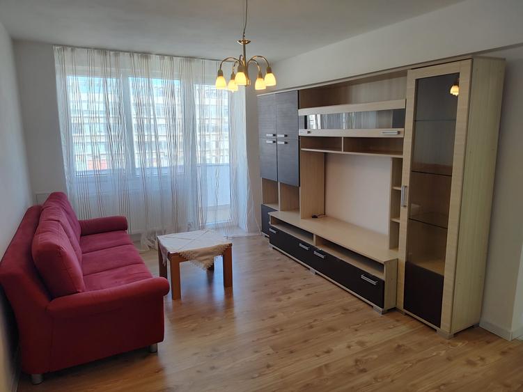 Apartament cu 2 camere semidecomandat langa Gara de Nord-Nokia