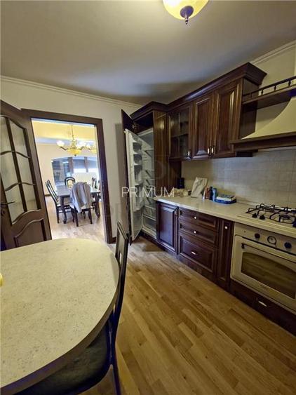 LUNEI - Duplex intreg - 2 Garaje - Teren 555 MP - 3